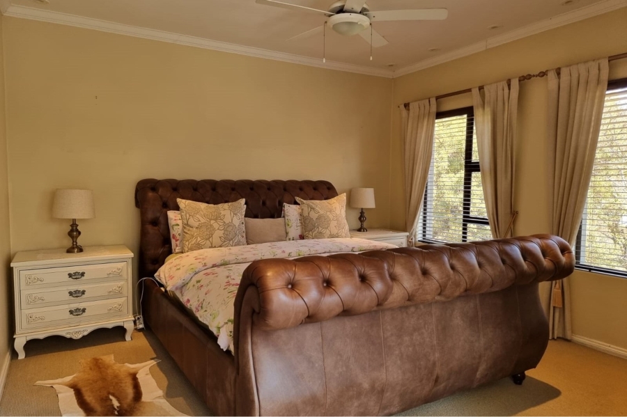 3 Bedroom Property for Sale in WestLake Country Safari Estate North West